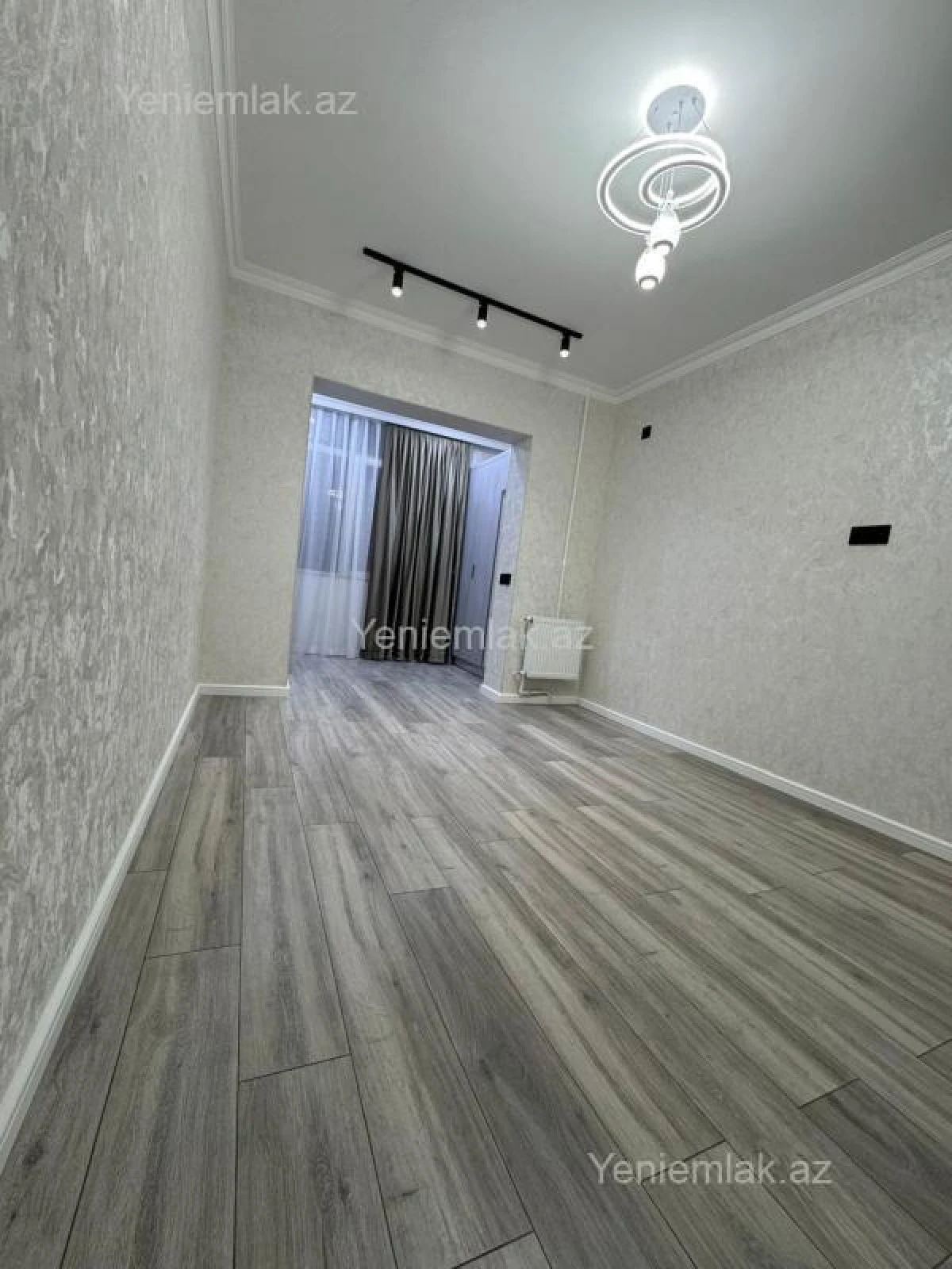 Satılır 2 otaqlı köhnə tikili 48 m²