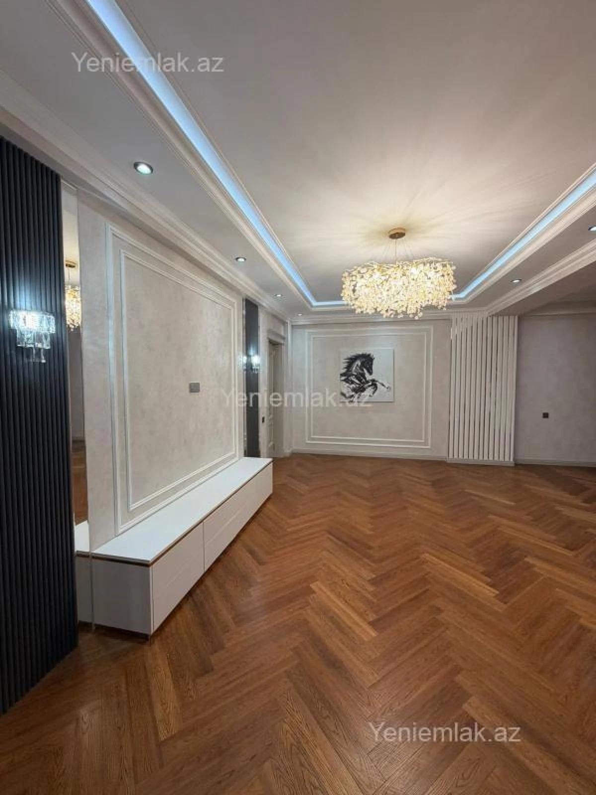 Satılır 3 otaqlı yeni tikili 138 m²