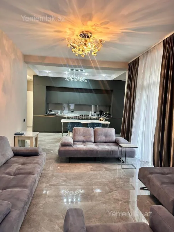 Satılır 2 otaqlı yeni tikili 105 m²