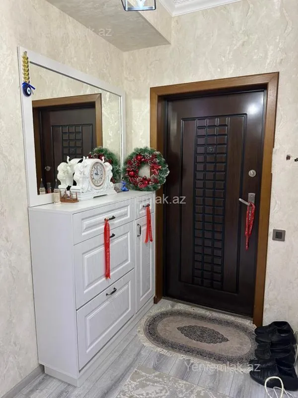 Satılır 2 otaqlı yeni tikili 68 m²