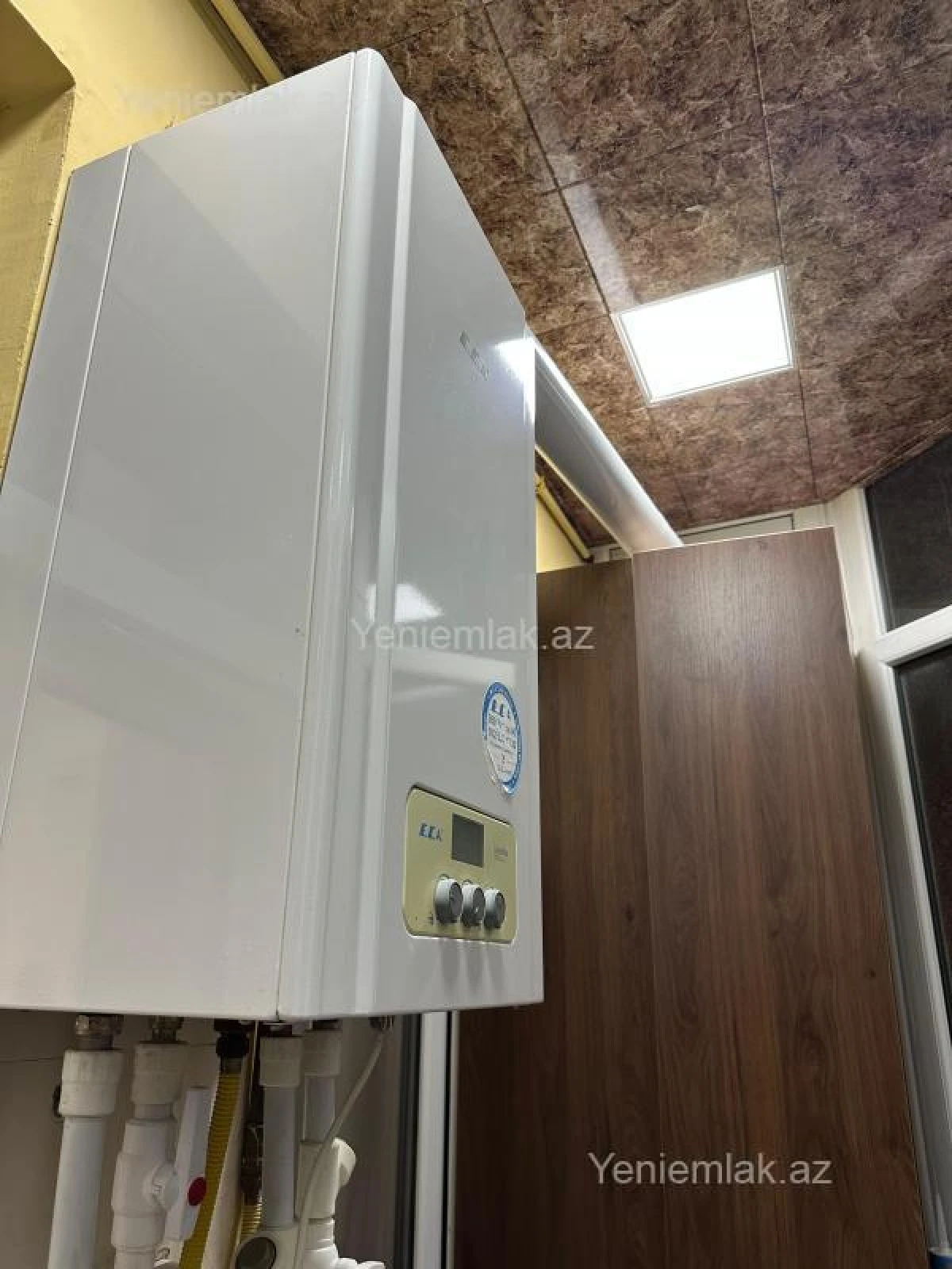 Satılır 2 otaqlı yeni tikili 68 m²