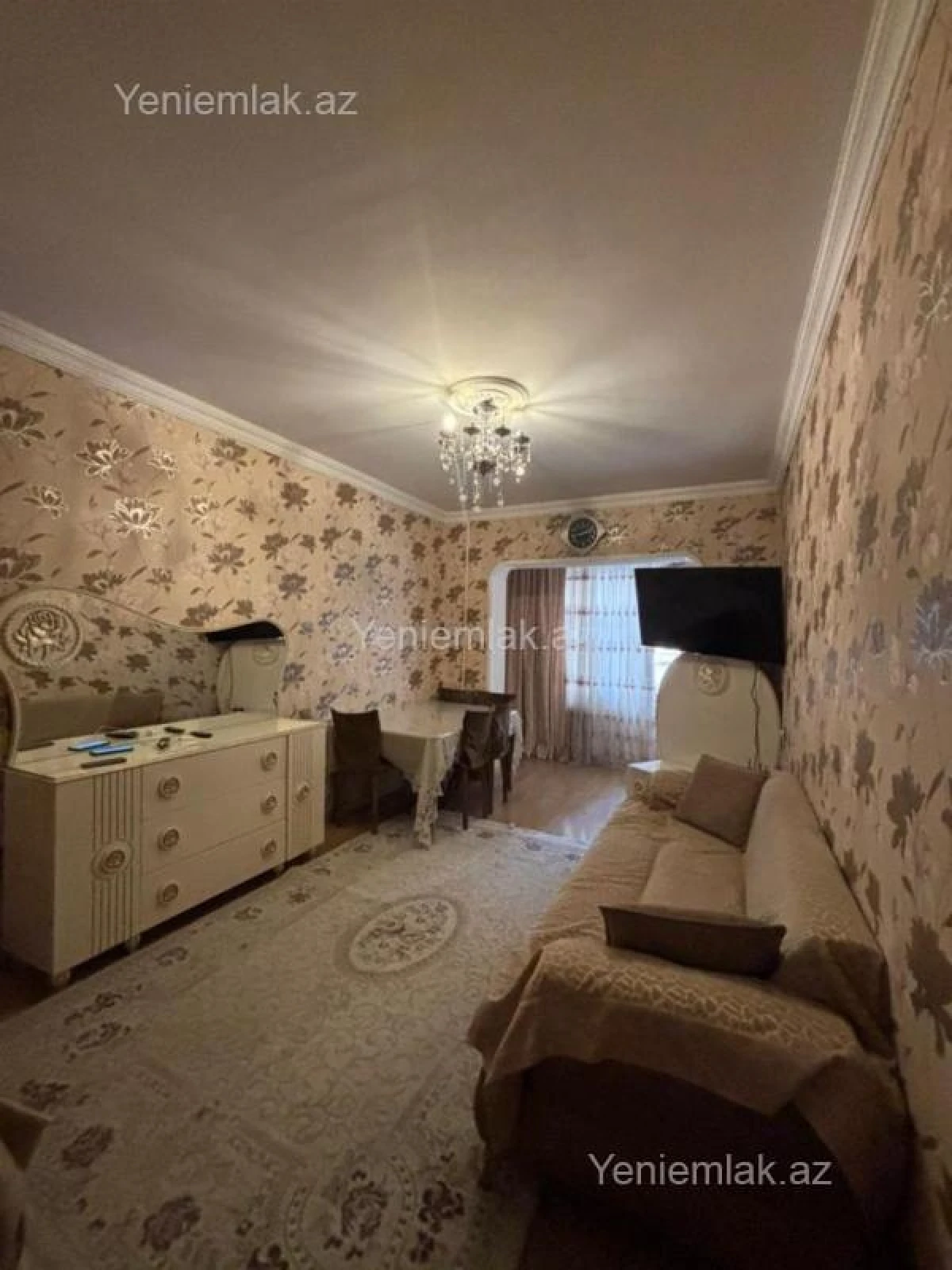 Satılır 3 otaqlı köhnə tikili 80 m²