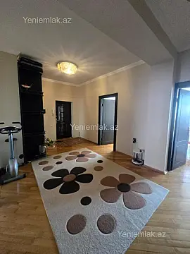 Satılır 3 otaqlı yeni tikili 130 m²