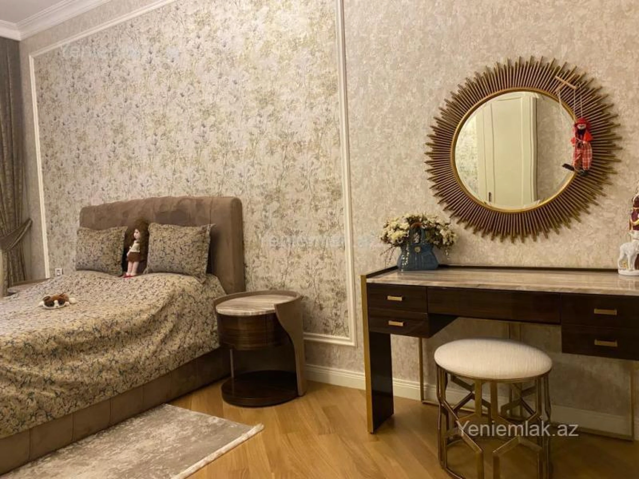 Satılır 4 otaqlı yeni tikili 265 m²