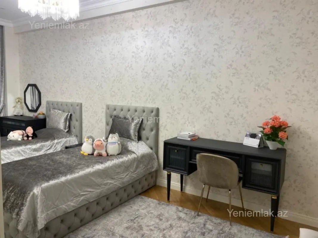 Satılır 4 otaqlı yeni tikili 265 m²
