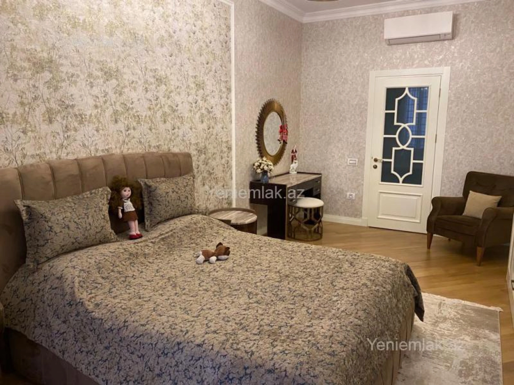 Satılır 4 otaqlı yeni tikili 265 m²
