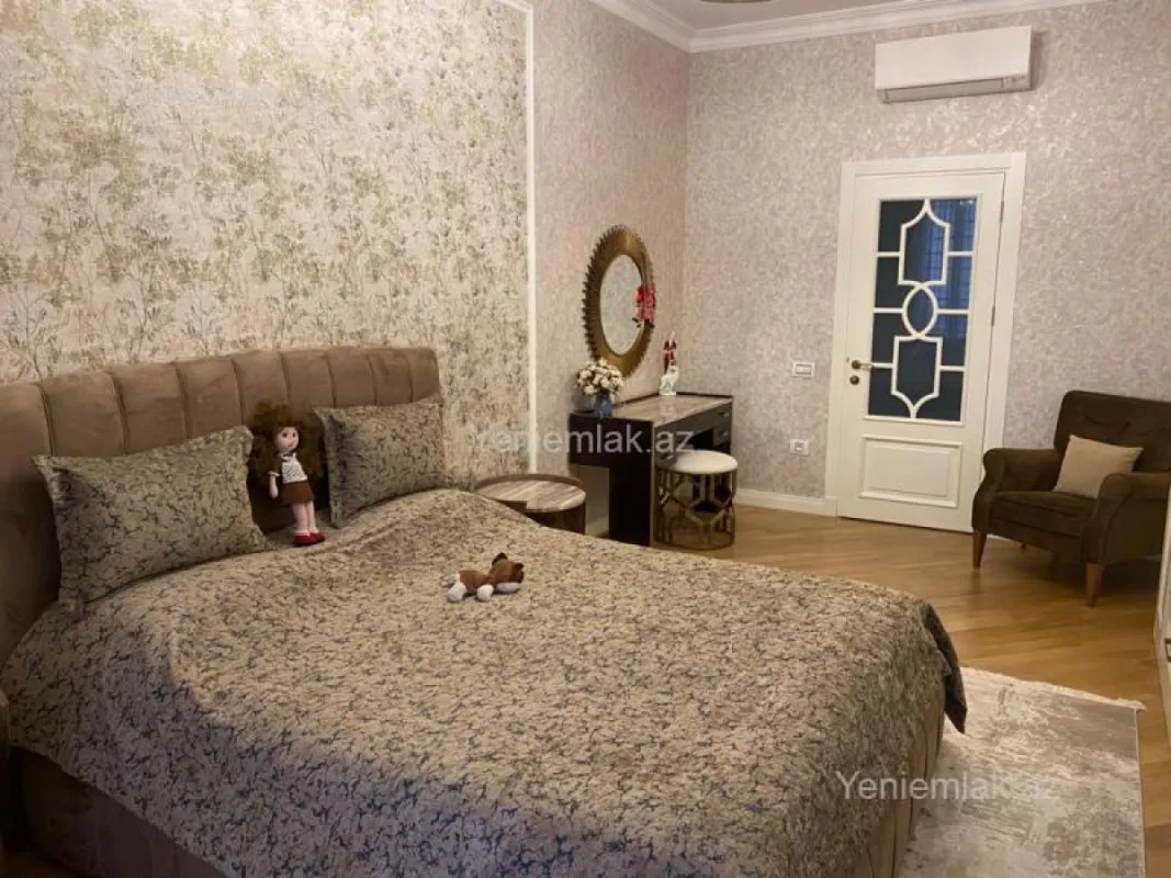 Satılır 4 otaqlı yeni tikili 265 m²