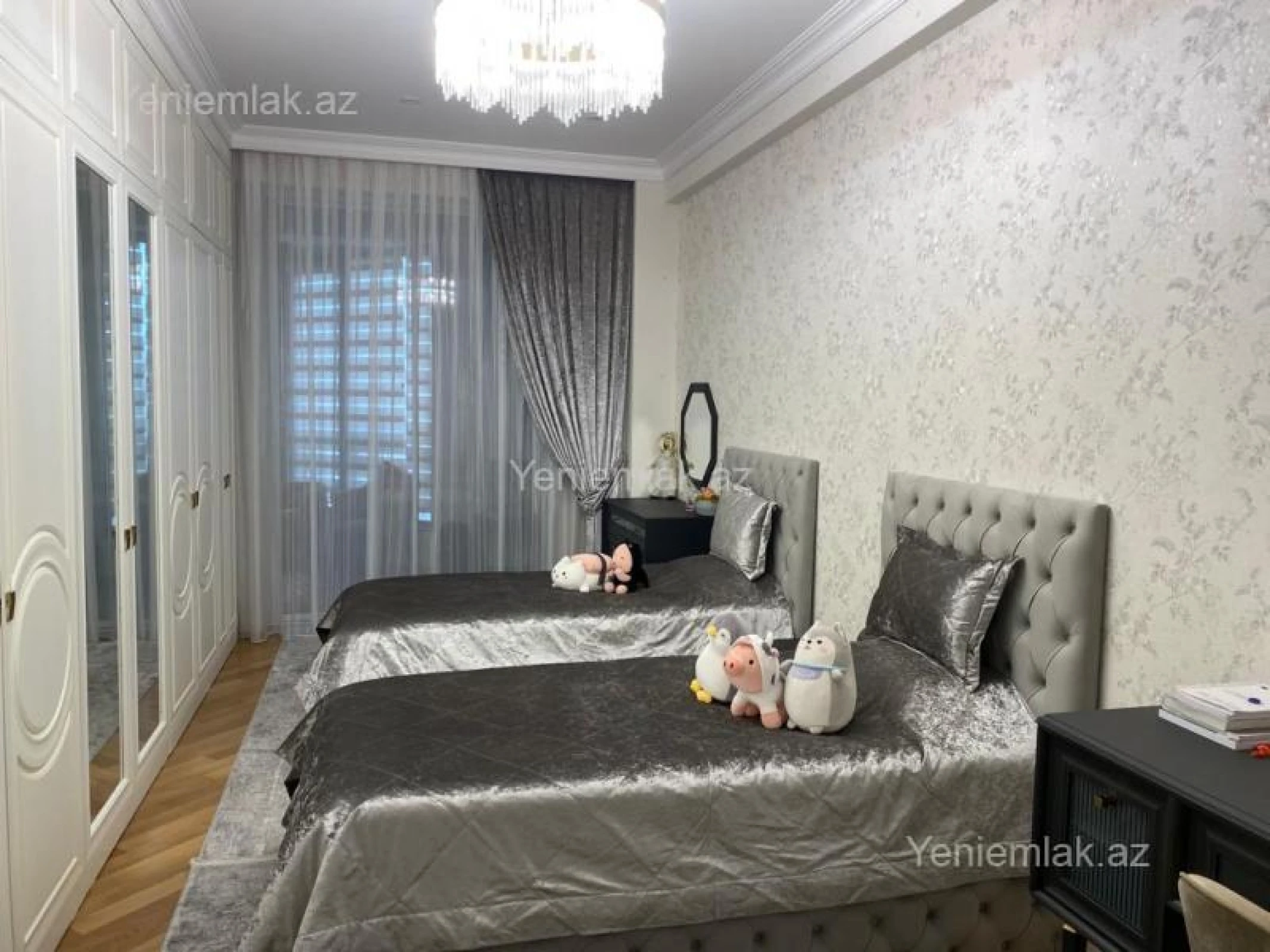 Satılır 4 otaqlı yeni tikili 265 m²
