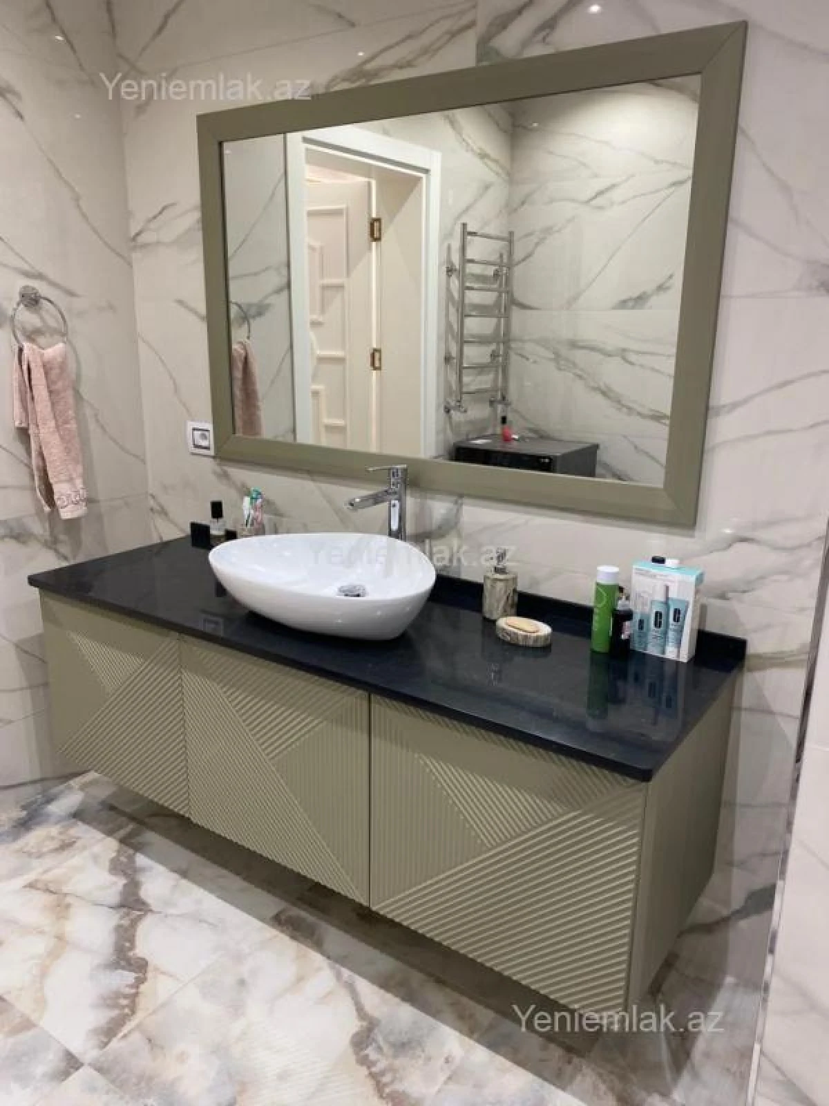 Satılır 4 otaqlı yeni tikili 265 m²