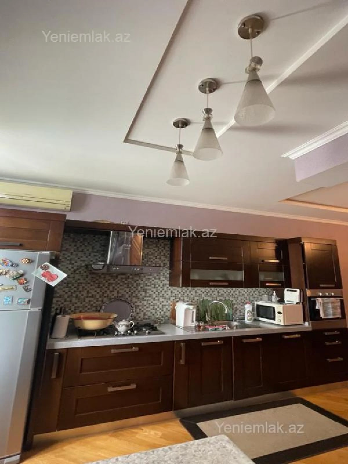Satılır 2 otaqlı köhnə tikili 60 m²