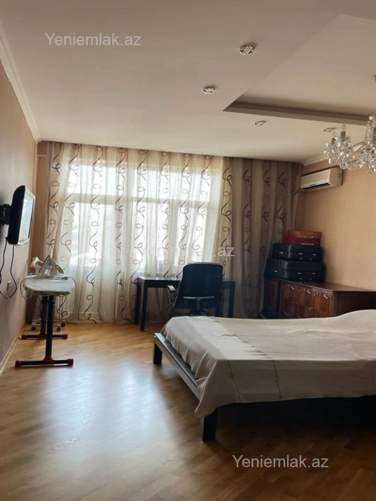 Satılır 2 otaqlı köhnə tikili 60 m²