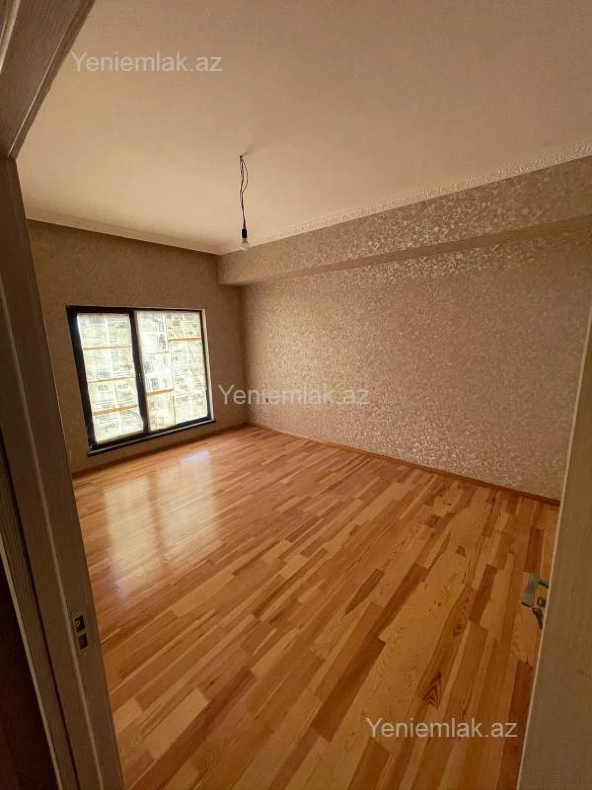 Satılır 4 otaqlı həyət evi 100 m²