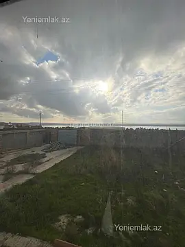 Satılır 4 otaqlı həyət evi 100 m²