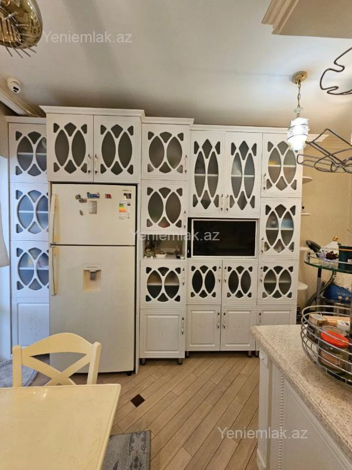 Satılır 6 otaqlı yeni tikili 215 m²