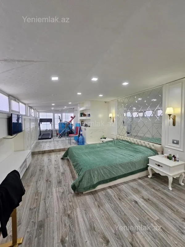 Satılır 6 otaqlı yeni tikili 215 m²