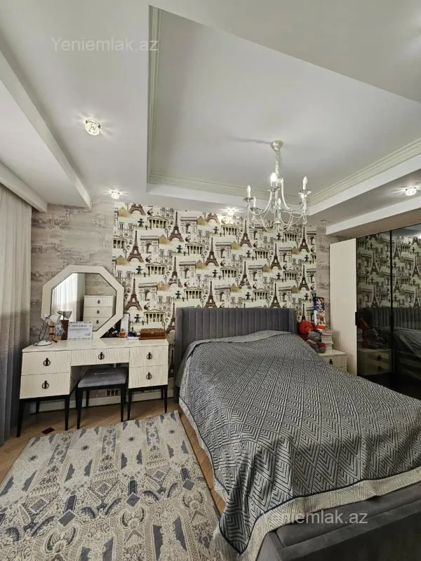 Satılır 6 otaqlı yeni tikili 215 m²