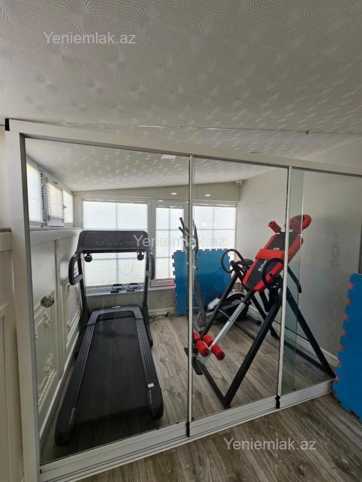 Satılır 6 otaqlı yeni tikili 215 m²