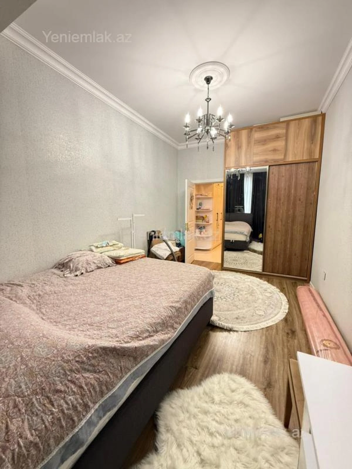 Satılır 2 otaqlı yeni tikili 76 m²