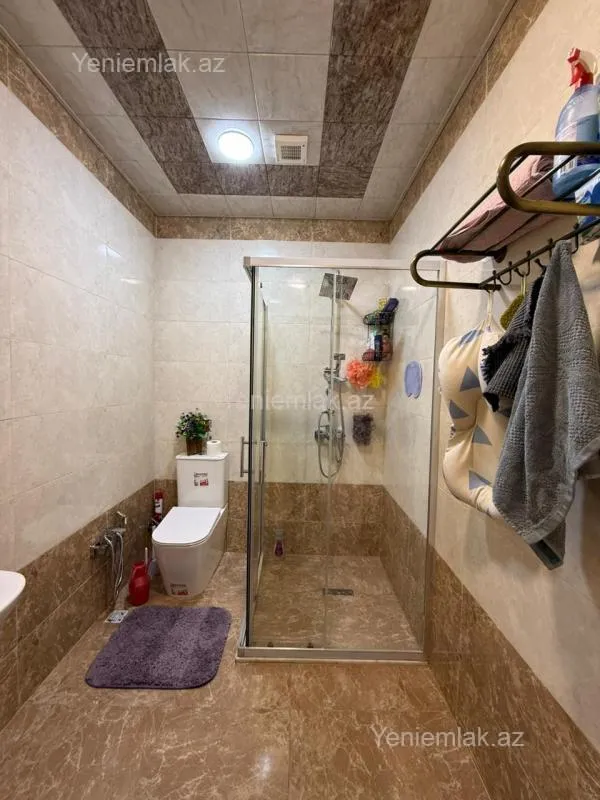 Satılır 2 otaqlı yeni tikili 76 m²