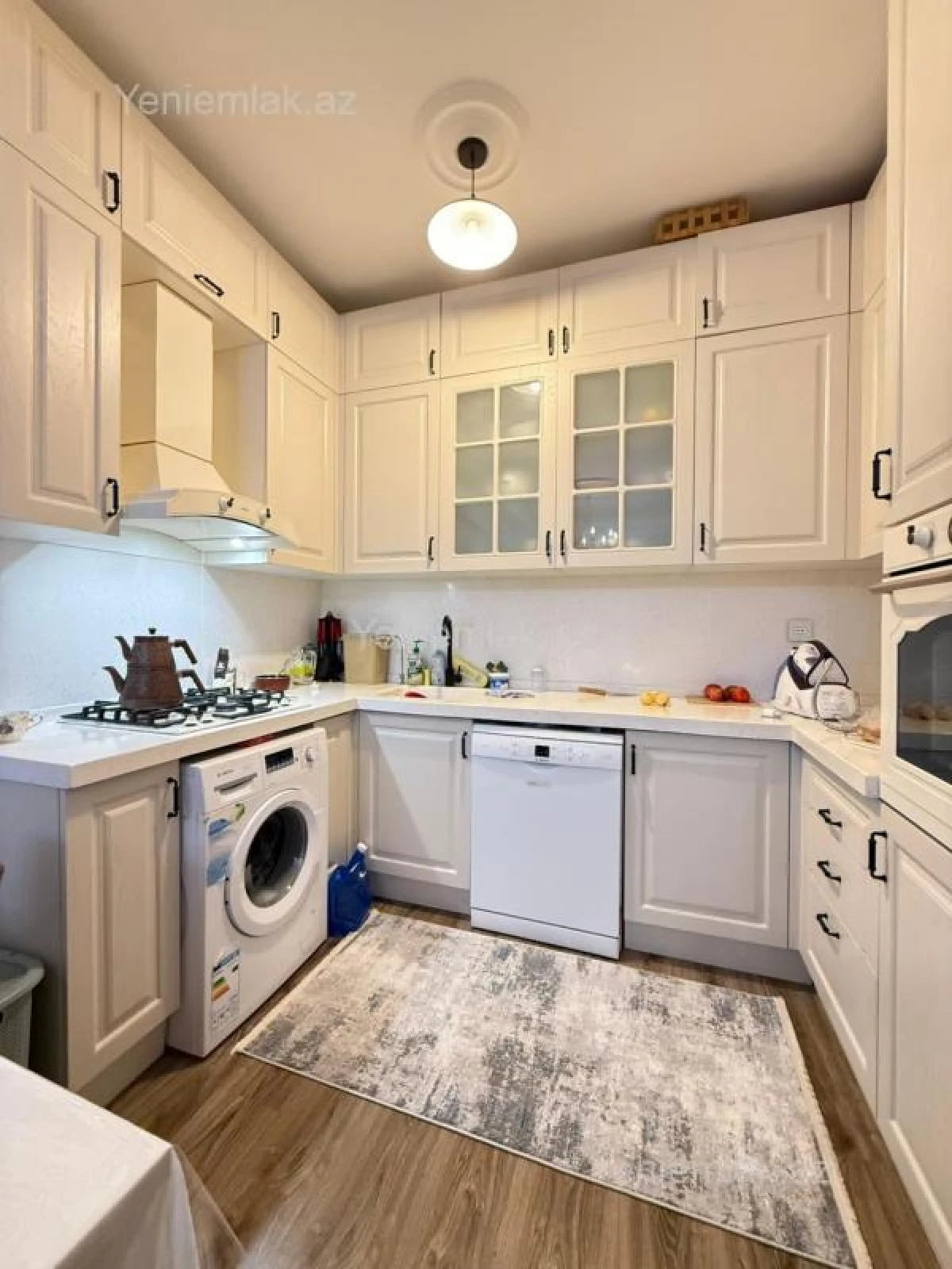 Satılır 2 otaqlı yeni tikili 76 m²