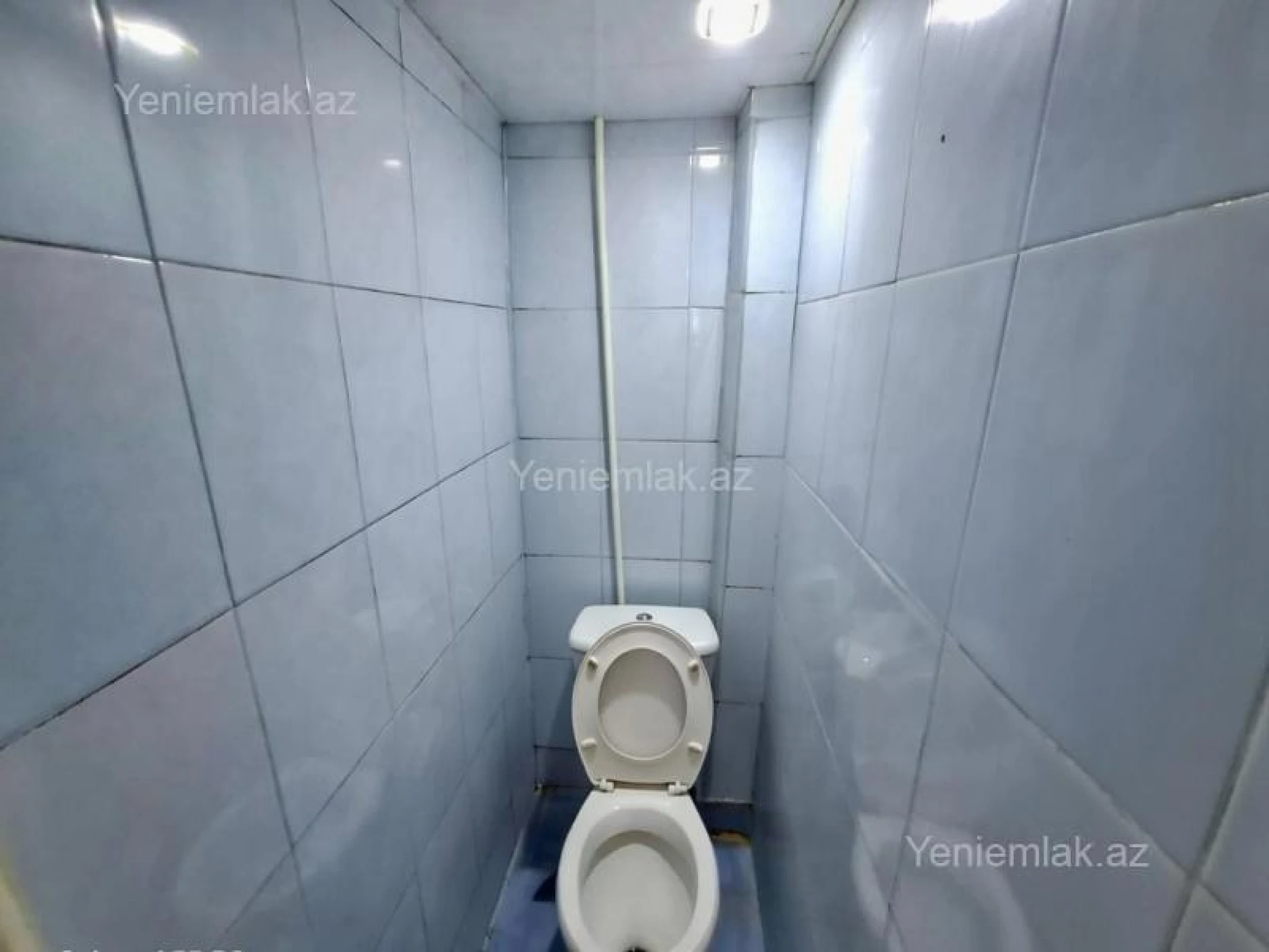 Satılır 2 otaqlı köhnə tikili 53 m²