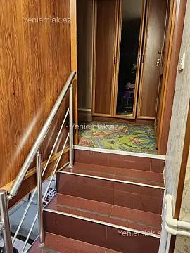 Satılır 3 otaqlı köhnə tikili 76 m²