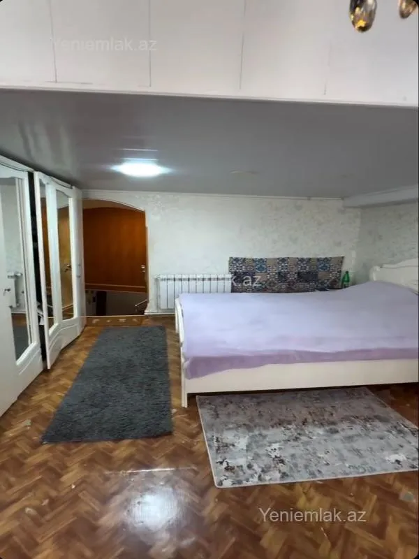Satılır 3 otaqlı köhnə tikili 76 m²
