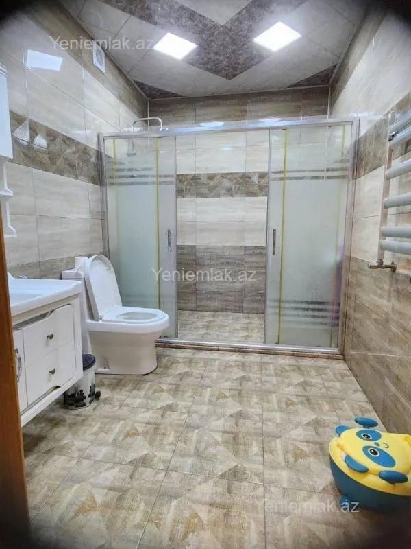 Satılır 4 otaqlı yeni tikili 147 m²
