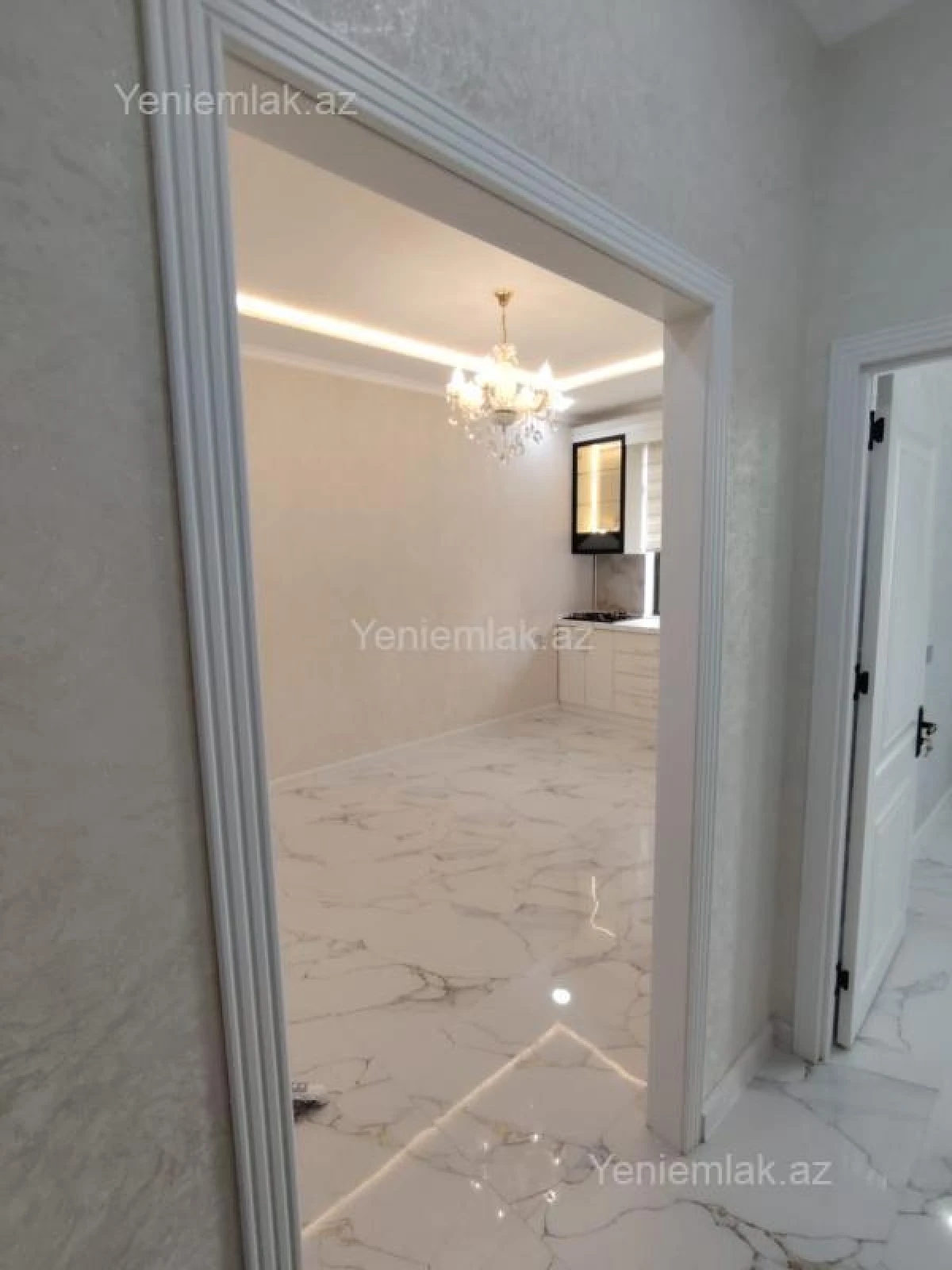Satılır 2 otaqlı yeni tikili 44 m²