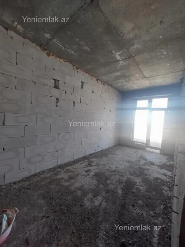 Satılır 2 otaqlı yeni tikili 95 m²