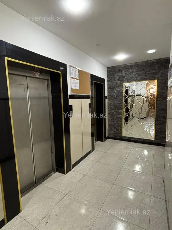 Satılır 3 otaqlı yeni tikili 135 m²