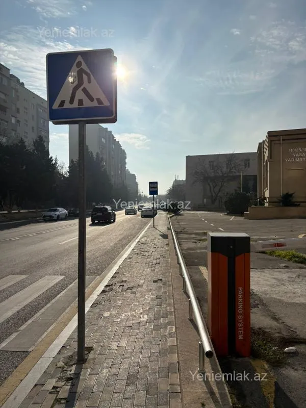 Satılır 3 otaqlı yeni tikili 135 m²