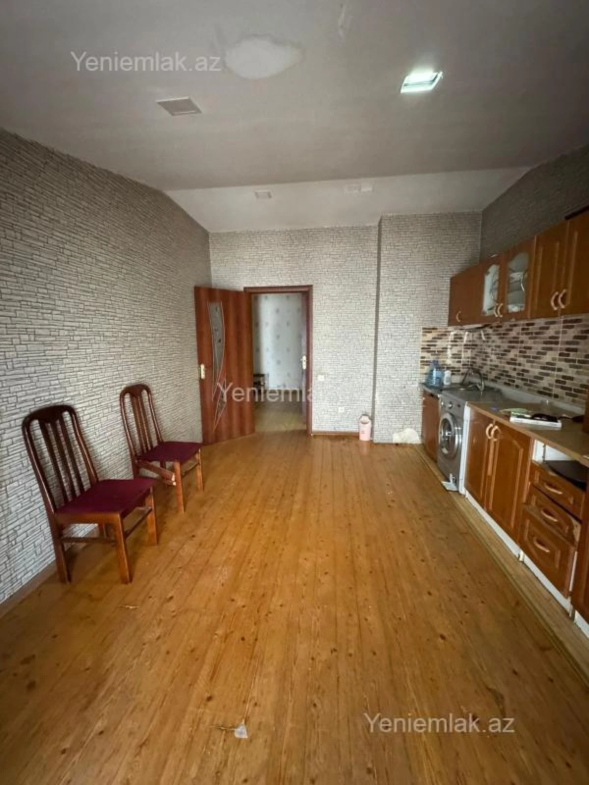 Satılır 2 otaqlı yeni tikili 82 m²