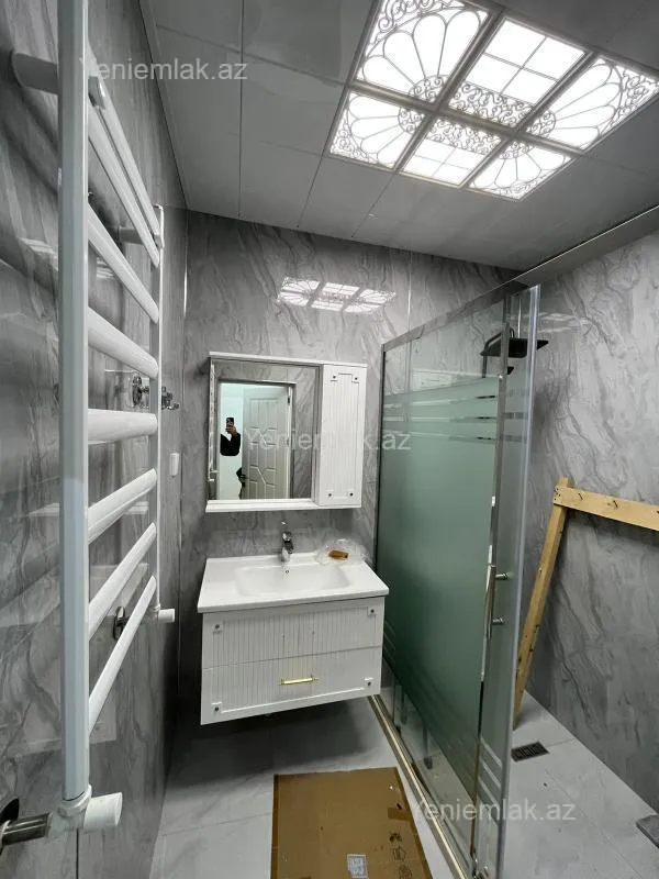 Satılır 3 otaqlı yeni tikili 105 m²