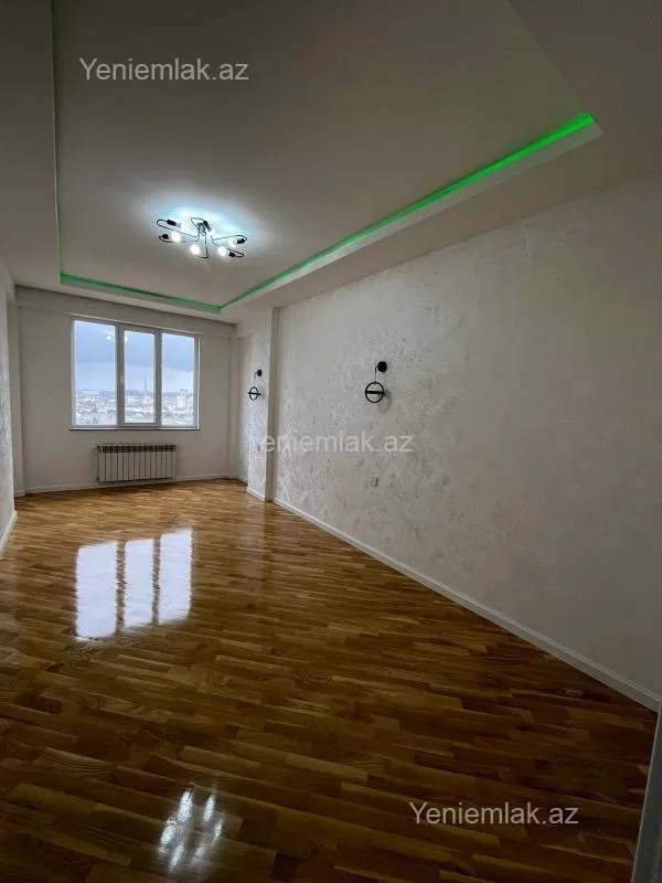 Satılır 3 otaqlı yeni tikili 105 m²