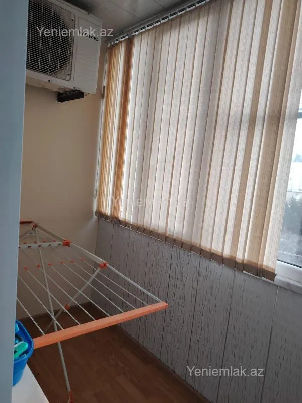 Satılır 4 otaqlı köhnə tikili 80 m²
