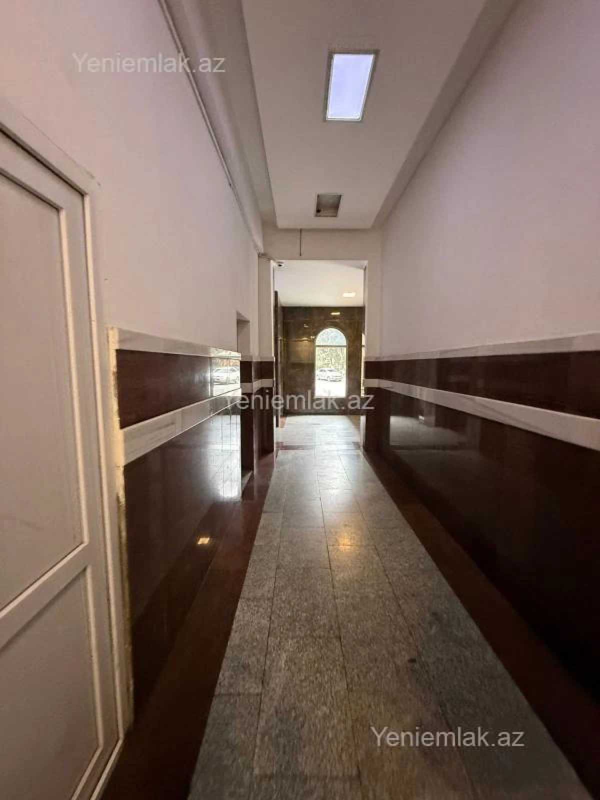 Satılır 3 otaqlı yeni tikili 97 m²