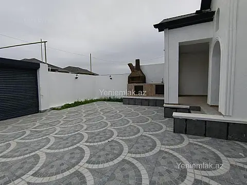 Satılır 4 otaqlı həyət evi 100 m²