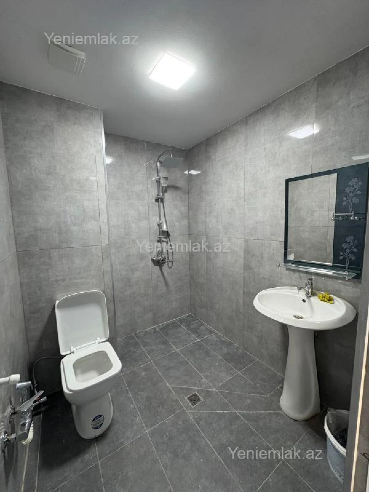 Satılır 2 otaqlı köhnə tikili 35 m²