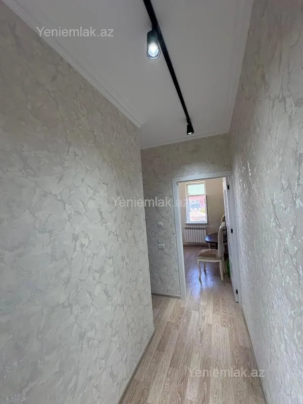 Satılır 2 otaqlı köhnə tikili 35 m²