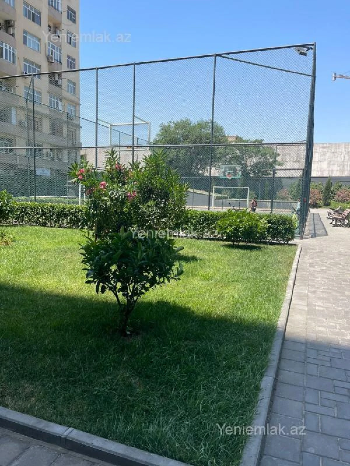 Satılır 2 otaqlı yeni tikili 110 m²
