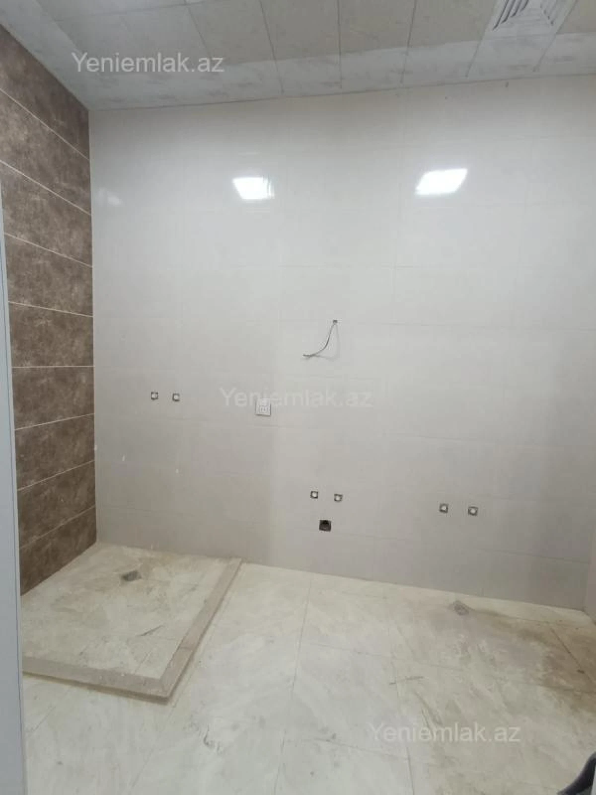 Satılır 2 otaqlı yeni tikili 73 m²