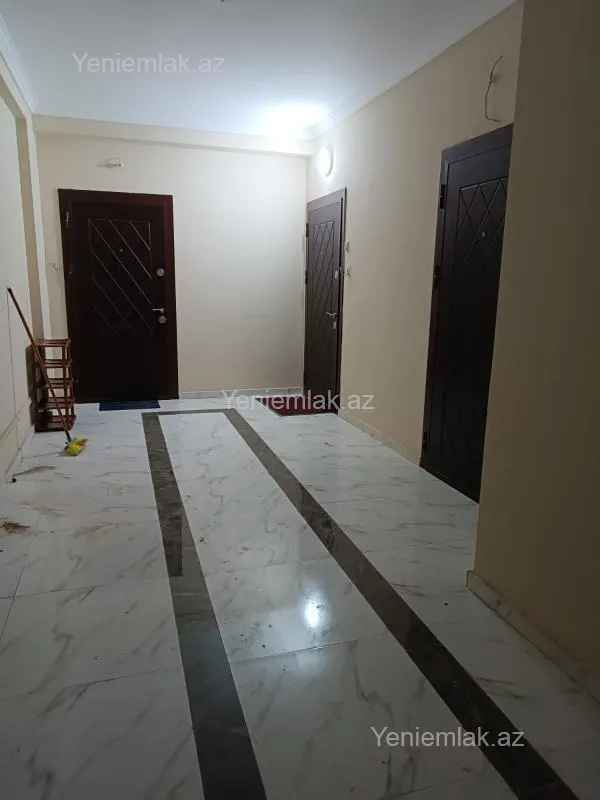 Satılır 2 otaqlı yeni tikili 73 m²