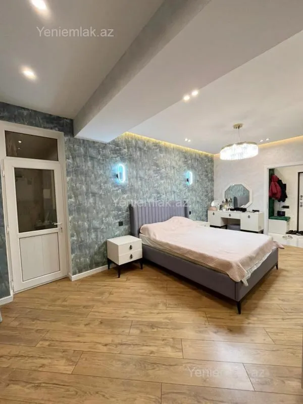 Satılır 3 otaqlı yeni tikili 81 m²