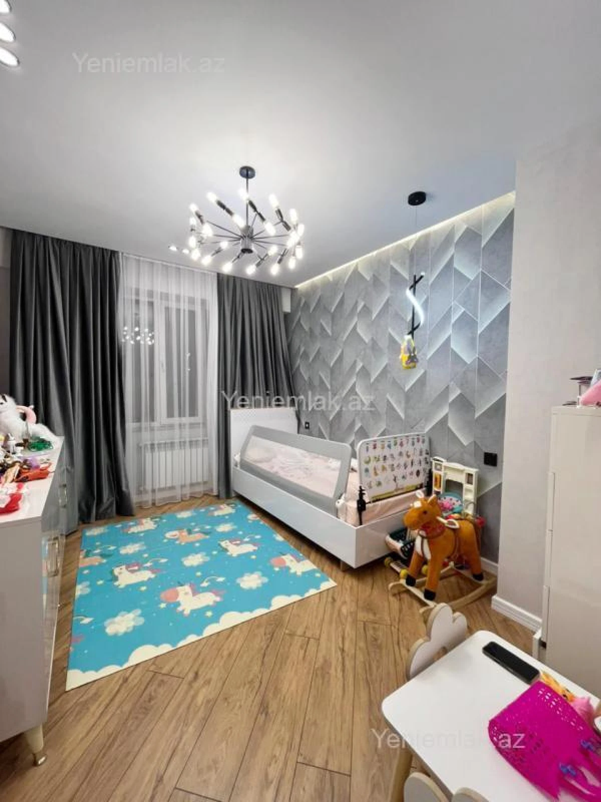 Satılır 3 otaqlı yeni tikili 81 m²