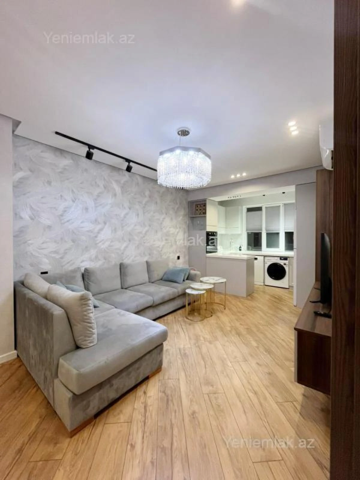 Satılır 3 otaqlı yeni tikili 81 m²