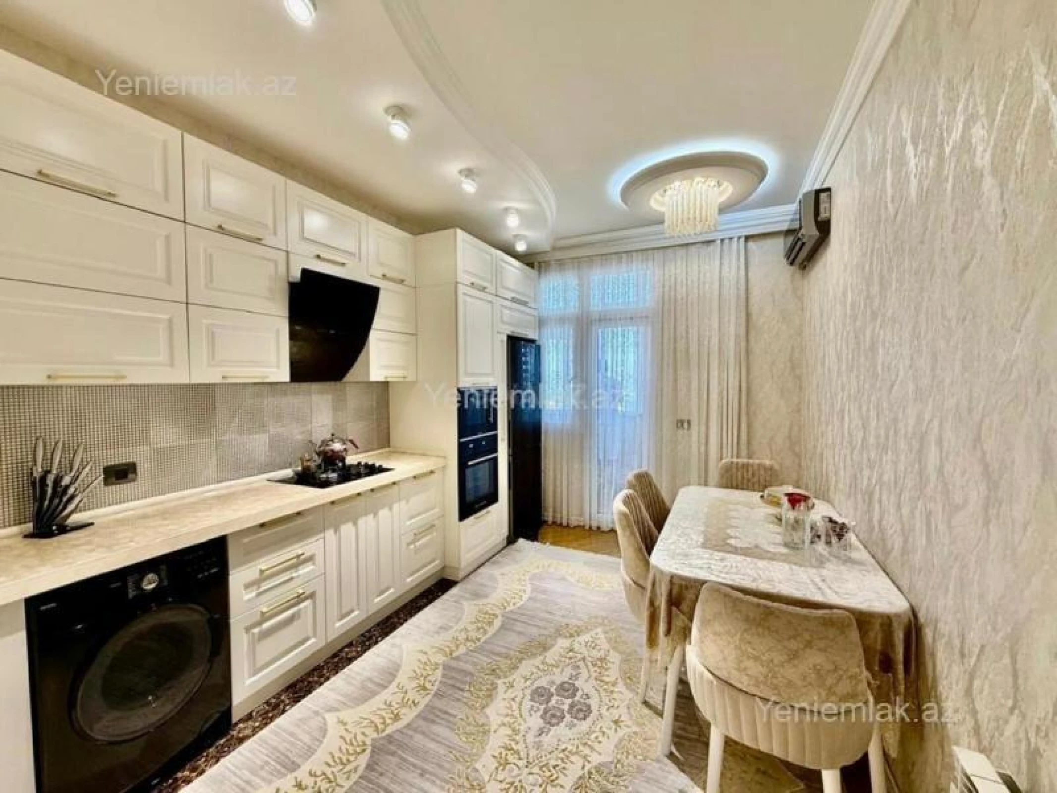 Satılır 3 otaqlı yeni tikili 150 m²