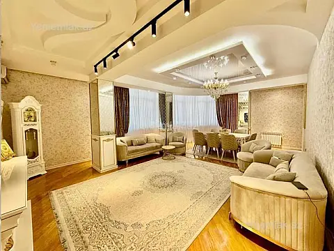 Satılır 3 otaqlı yeni tikili 150 m² — Bakı, Nizami 3 otaq 150.00 m²