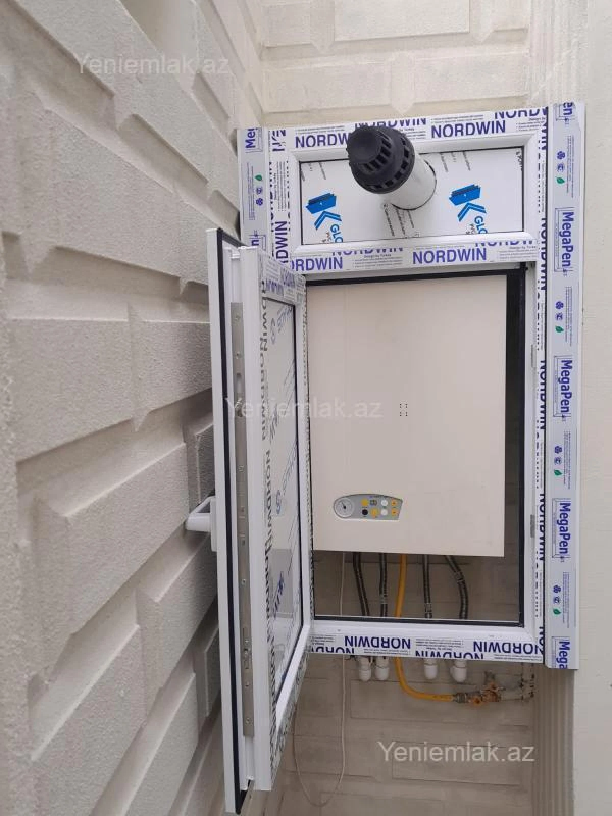 Satılır 2 otaqlı köhnə tikili 60 m²