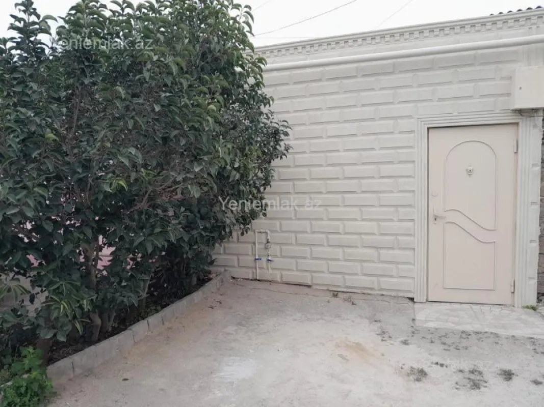 Satılır 2 otaqlı köhnə tikili 60 m²